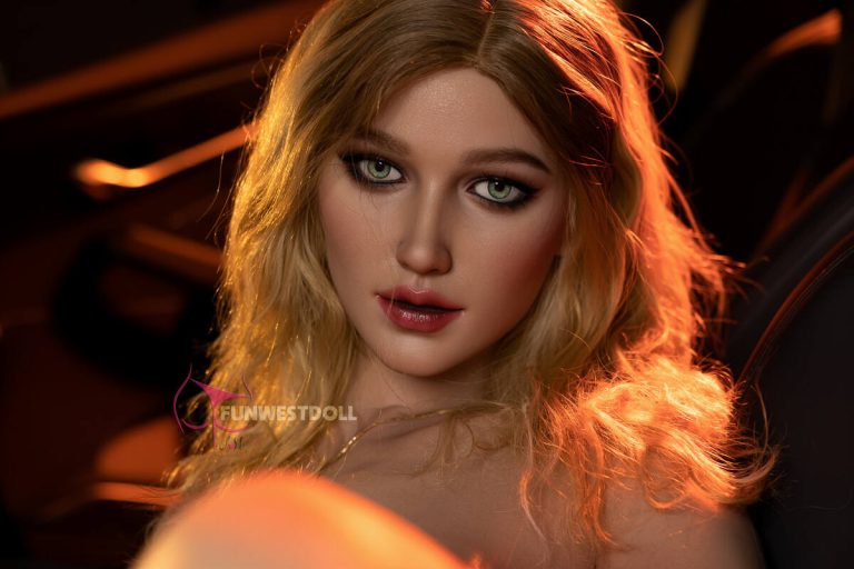 funwest-044s-168cm-silicone-sex doll-skylar (31)